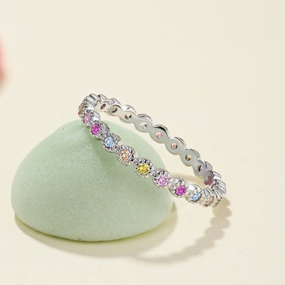 [Kismet Jewels ]Radiant Sparkling Round Cut Daily Ring