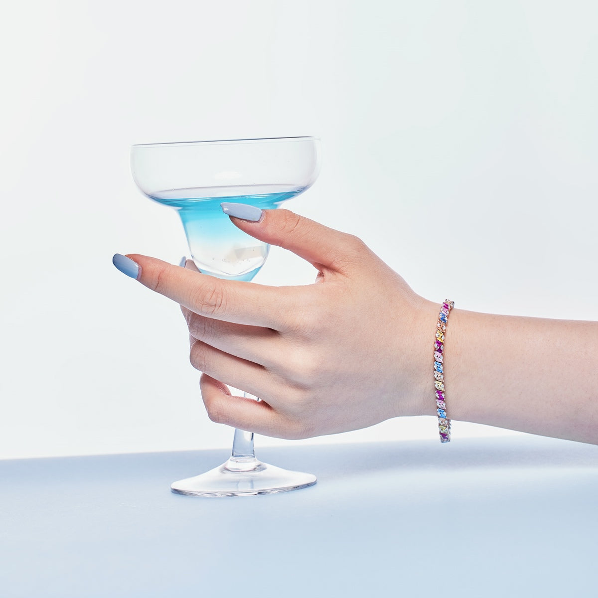 [Kismet Jewels ]Ornate Sparkling Multi Cut Party Bracelet