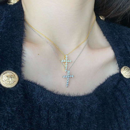 [Kismet Jewels ]Unique Cross Shape Necklace