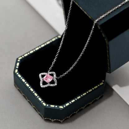 [Kismet Jewels ]Exquisite Flower Shape Princess Cut Necklace