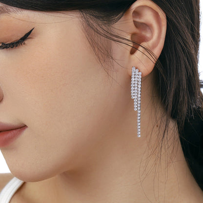 [Kismet Jewels ]Luxurious Dainty Banquet Earrings