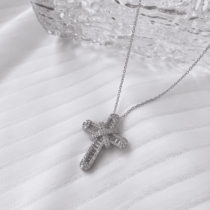 [Kismet Jewels ]Gypsophila With Dimonds Necklace