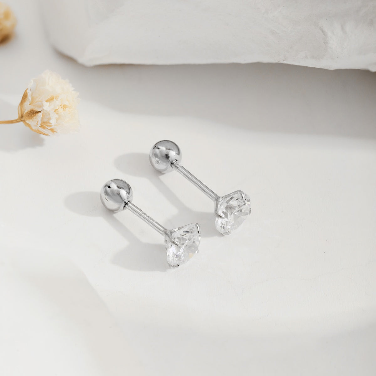 [Kismet Jewels ]Unique U-Shaped Ear Bone Earrings
