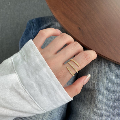 [Kismet Jewels ]Unique Vibrant Entangle Daily Ring