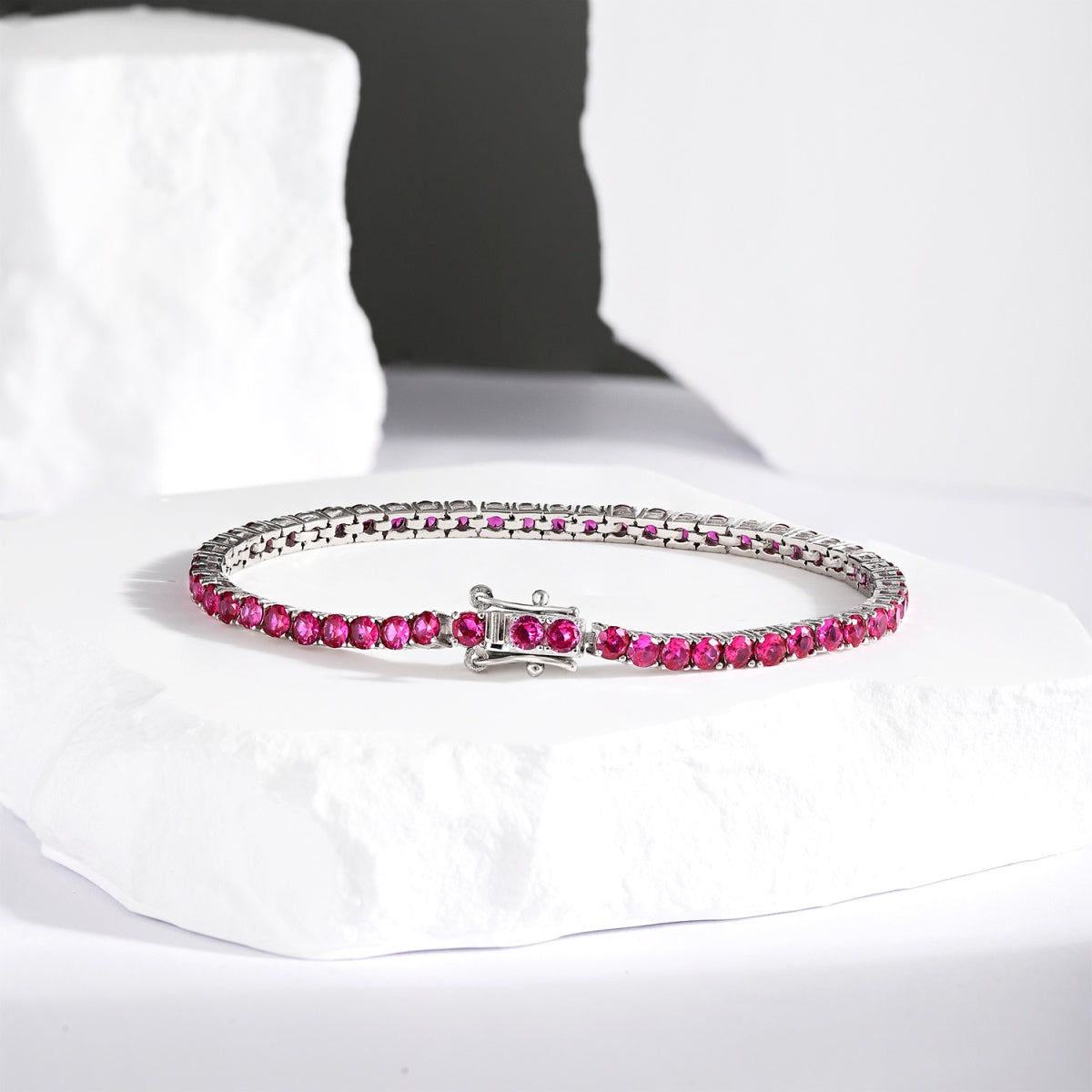 [Kismet Jewels ]Radiant Colorful Round Cut Party Bracelet