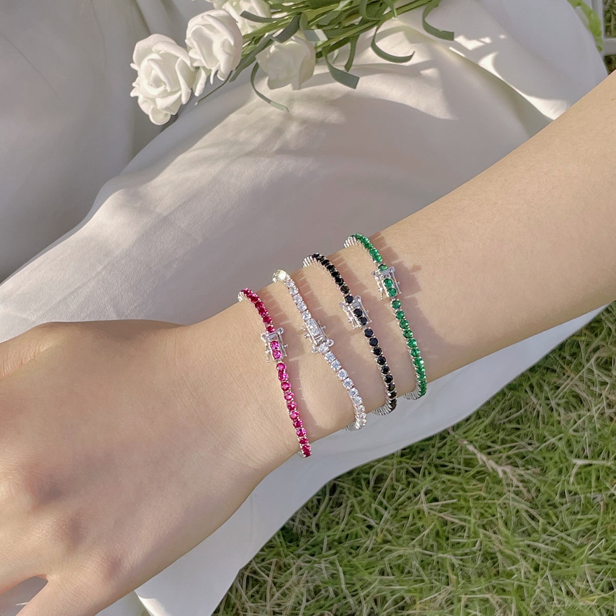 [Kismet Jewels ]Radiant Colorful Round Cut Party Bracelet