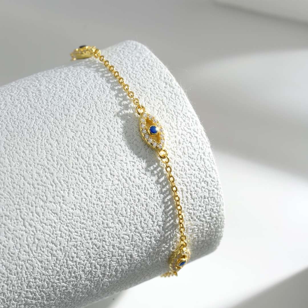 [Kismet Jewels ]Evil Eye Shape Pendent Necklace