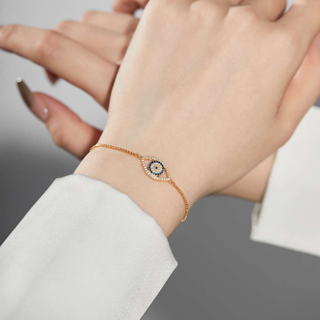 [Kismet Jewels ]Dazzling Eye Shape Necklace