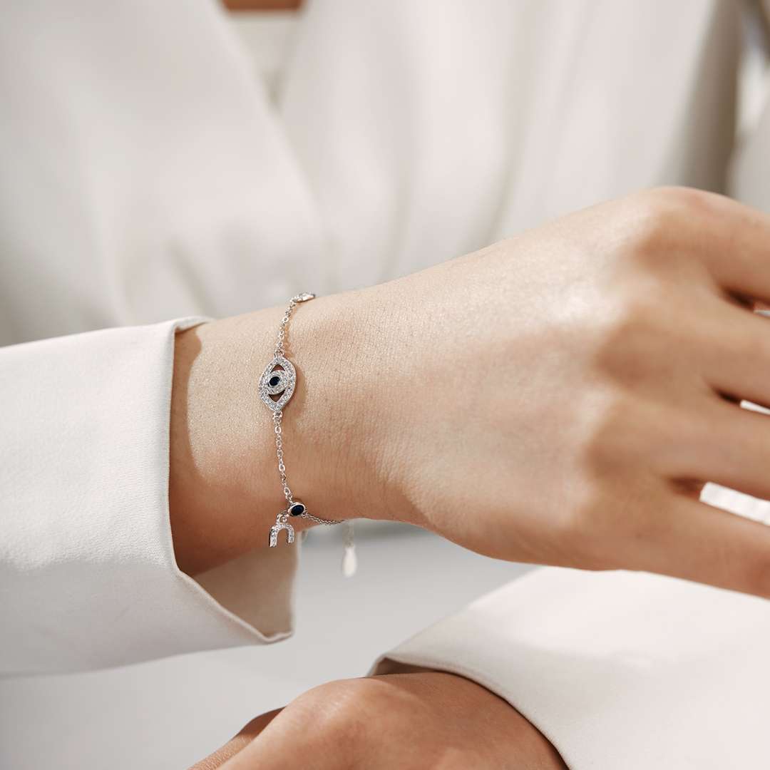 [Kismet Jewels ]Dainty Eye Shape Necklace