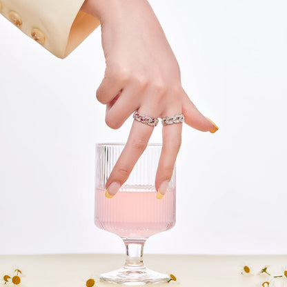 [Kismet Jewels ]Sparkling Vibrant Emerald Cut Daily Ring