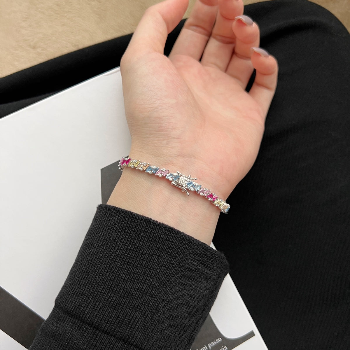 [Kismet Jewels ]Ornate Sparkling Multi Cut Party Bracelet