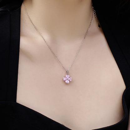 [Kismet Jewels ]Heart-Shaped Four-Leaf Clover Bead Necklace