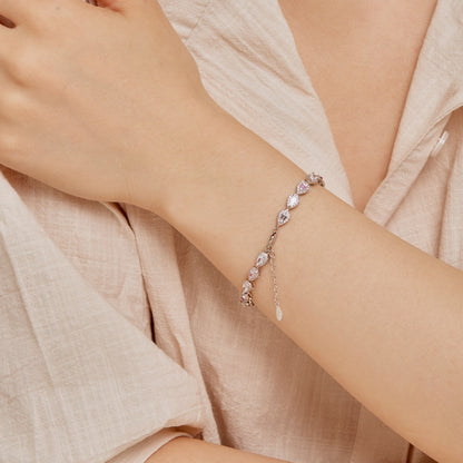 [Kismet Jewels ]0.25 Carat Radiant Water Drop Shape Daily Bracelet