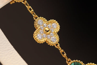 [Kismet Jewels ]CLOVER EARRINGS GOLD MALACHITE DIAMOND 3 MOTIF