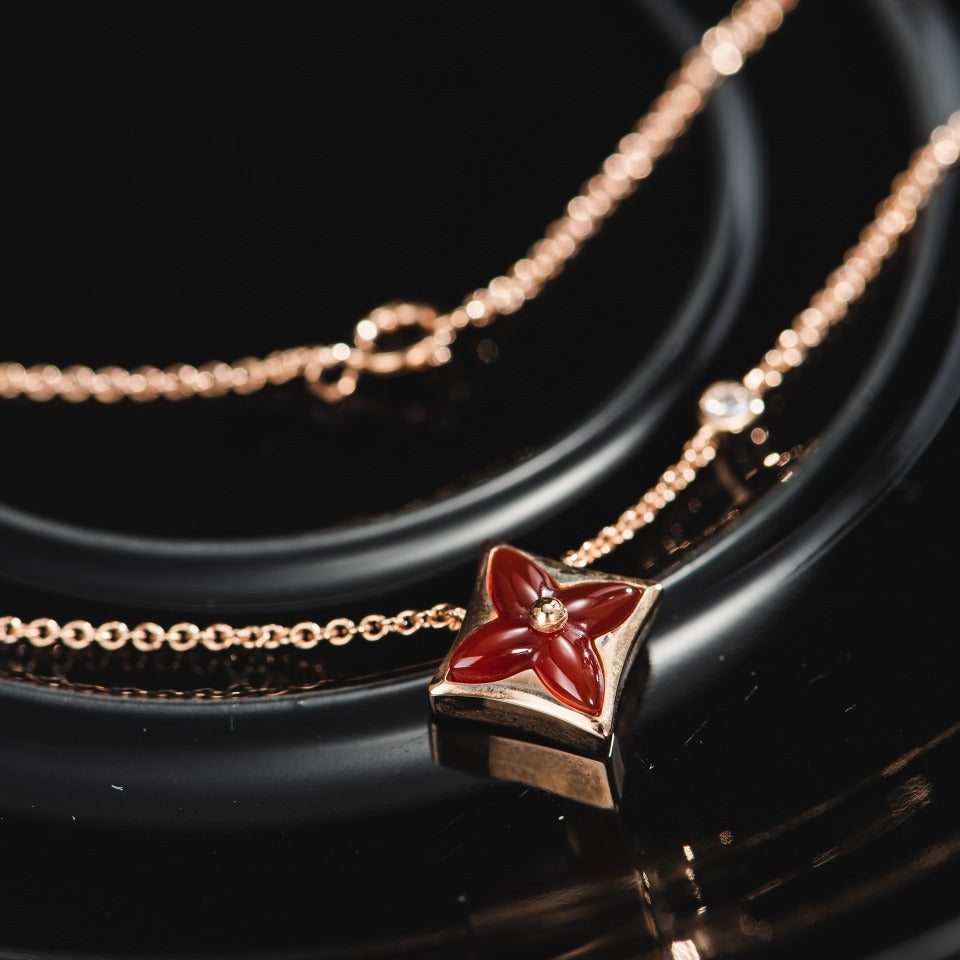 [Kismet Jewels ]STAR NECKLACE PINK GOLD 1 DIAMOND