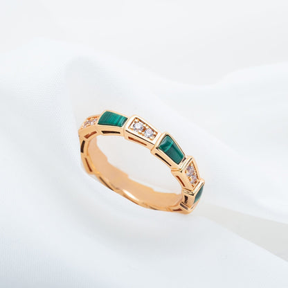 [Kismet Jewels ]SERPENTI RING PINK GOLD MALACHITE DIAMOND 3MM