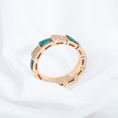 [Kismet Jewels ]SERPENTI RING PINK GOLD MALACHITE DIAMOND PAVED 4MM