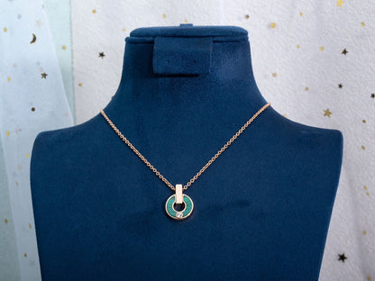 [Kismet Jewels ]GARI NECKLACE PINK GOLD MALACHITE