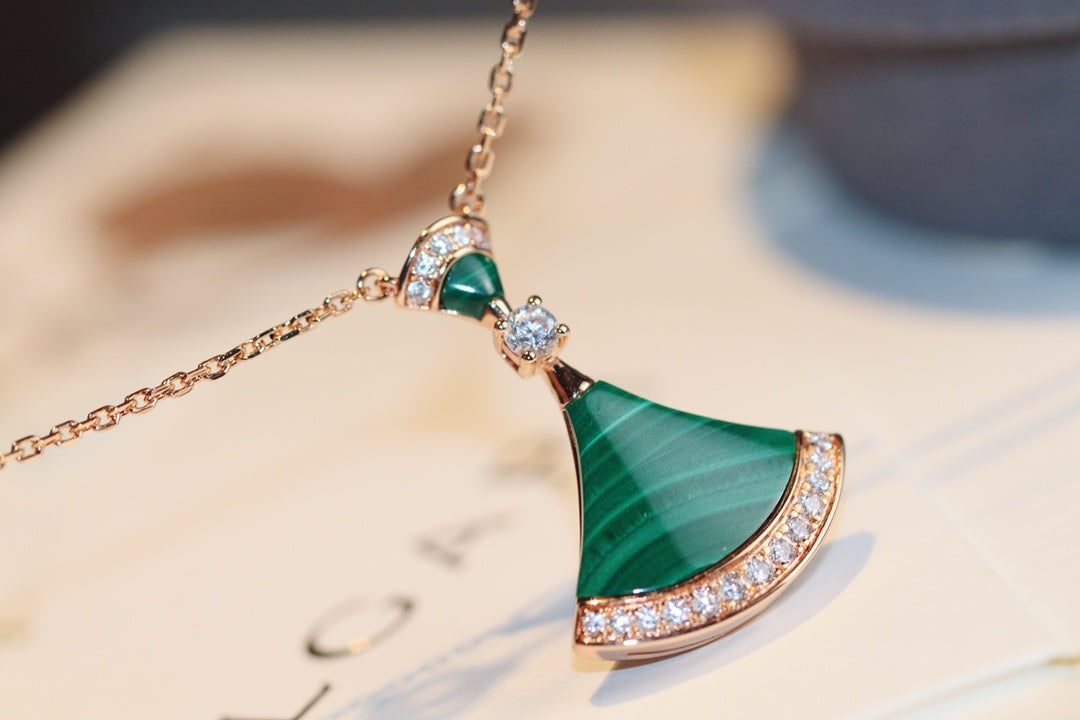 [Kismet Jewels ]DREAM NECKLACE MALACHITE DIAMOND