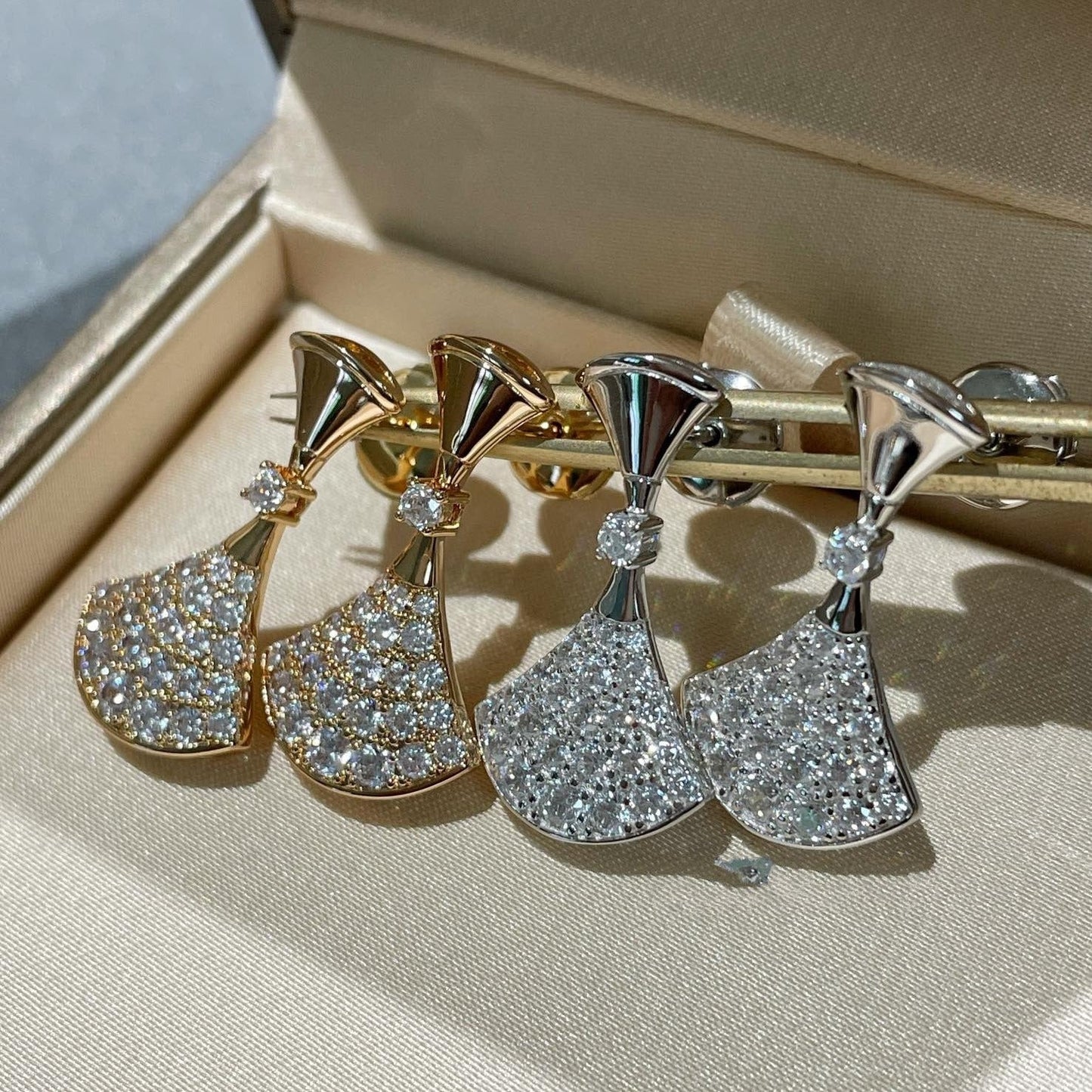 [Kismet Jewels ]DREAM EARRINGS DIAMOND