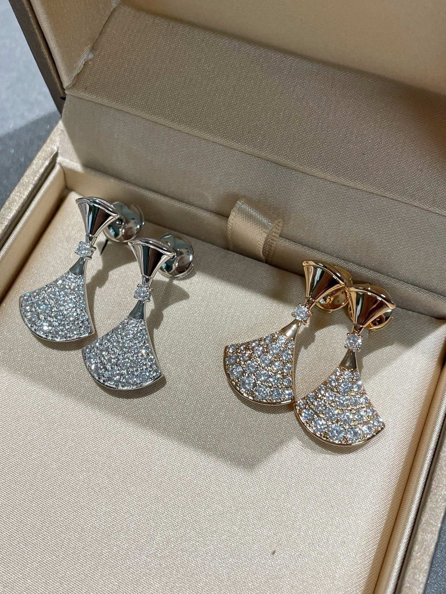 [Kismet Jewels ]DREAM EARRINGS DIAMOND
