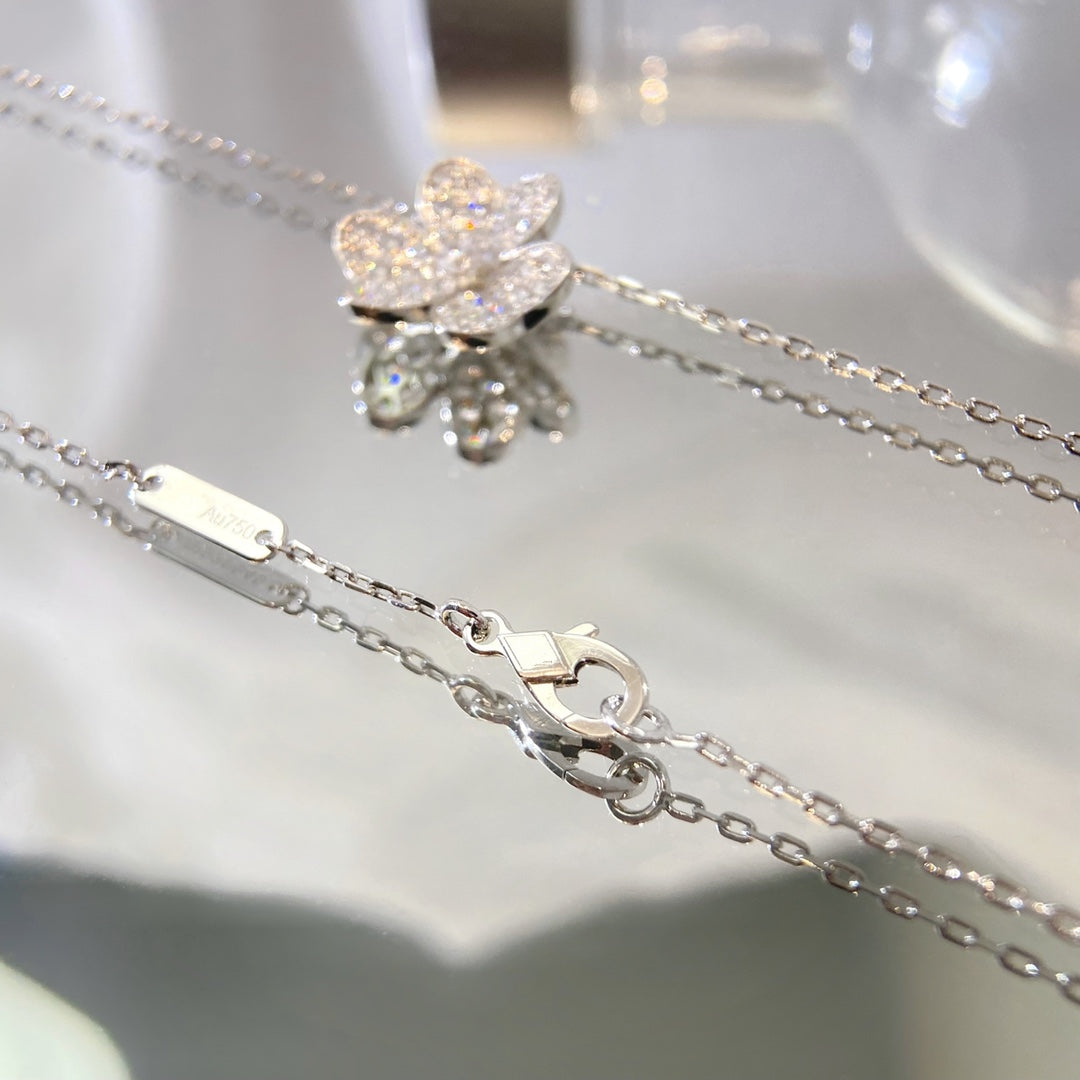 [Kismet Jewels ]FLOWER DIAMOND NECKLACE