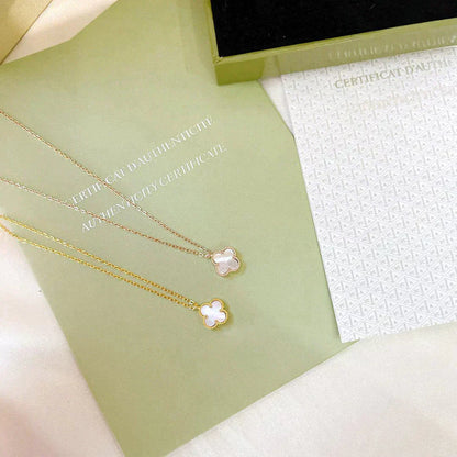 [Kismet Jewels ]CLOVER MINI 9.5MM WHITE MOTHER-OF-PEARL NECKLACE
