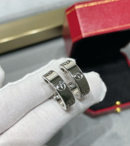 [Kismet Jewels ]LOVE 5.5MM EARRINGS