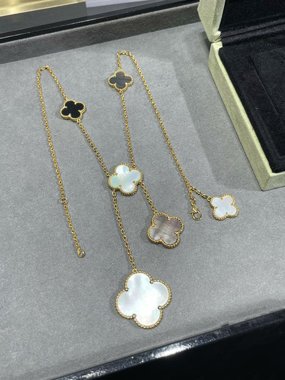 [Kismet Jewels ]CLOVER 6 MOTIF MOP ONYX GOLD NECKLACE