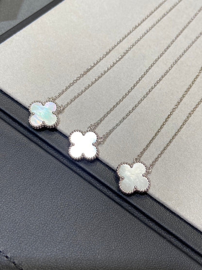 [Kismet Jewels ]CLOVER MEDIUM SILVER WHITE MOP NECKLACE
