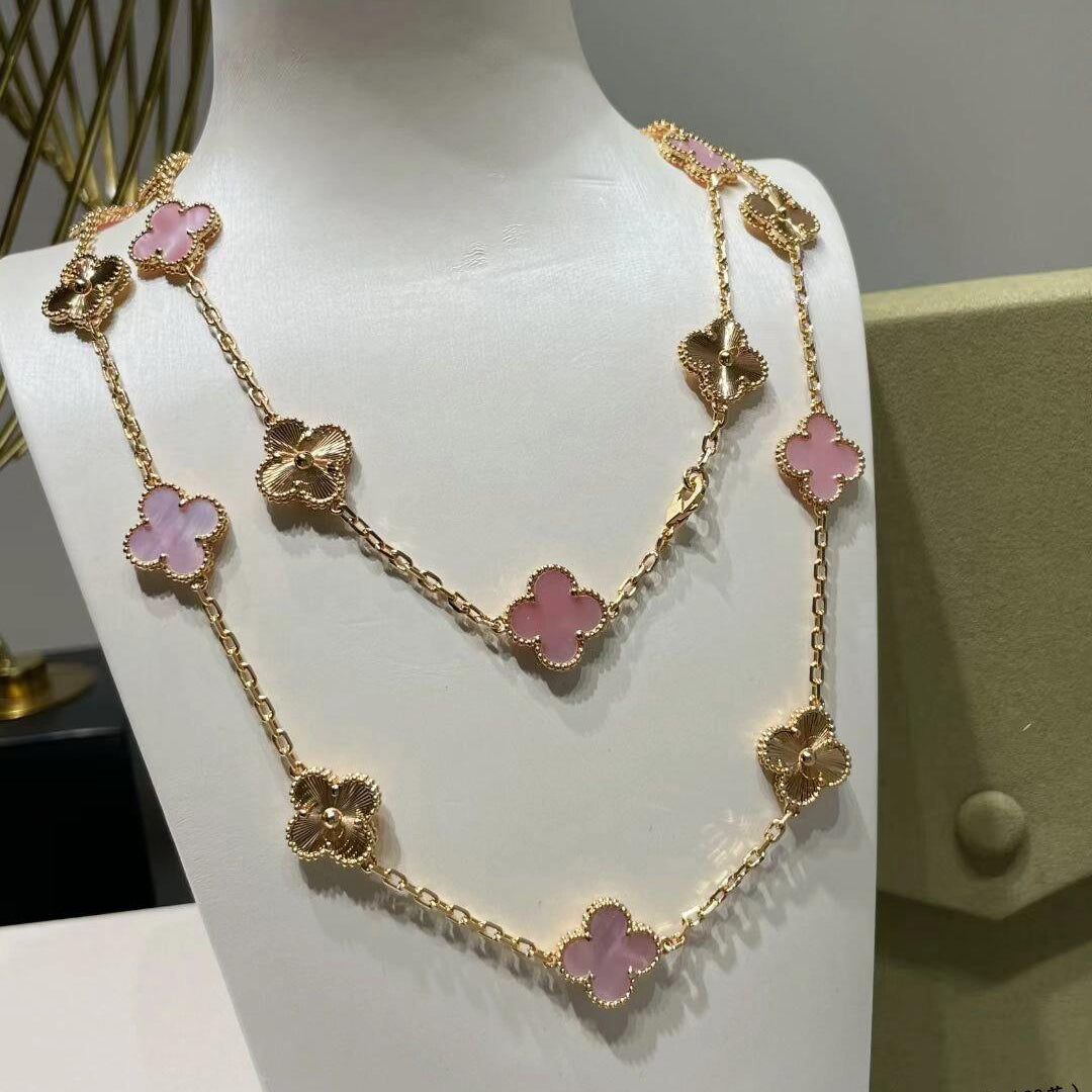[Kismet Jewels ]CLOVER 20 MOTIFS LASER PINK MOP NECKLACE
