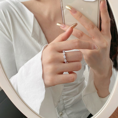 [Kismet Jewels ]Exquisite Pear Cut Tennis Ring