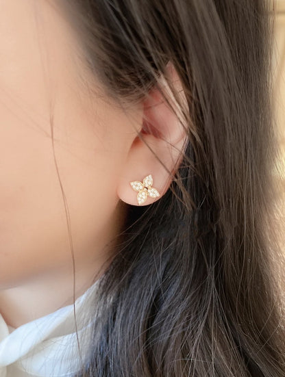 [Kismet Jewels ]STAR BLOSSOM STUD EARRINGS PINK GOLD DIAMONDS