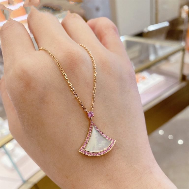 [Kismet Jewels ]DREAM NECKLACE MOP DIAMOND PINK