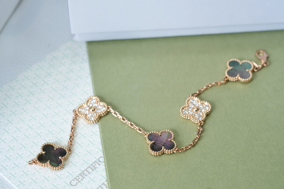 [Kismet Jewels ]CLOVER 5 MOTIFS DARK MOP AND DIAMONDS PINK GOLD BRACELET